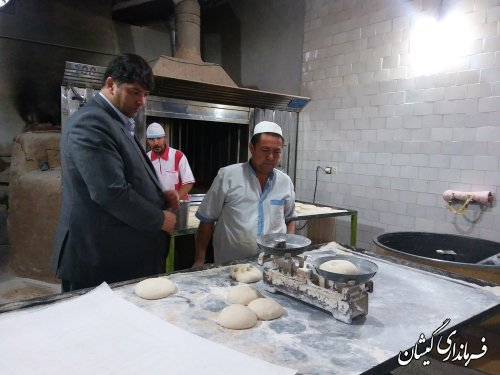 نانوایان باید ارائه نان با کیفیت به مردم را اولویت اصلی خود قرار دهند