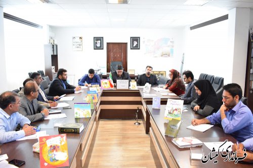اولین جلسه انجمن کتابخانه های عمومی شهرستان درسال98برگزارشد