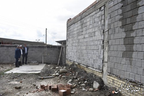 بازدید فرماندار گمیشان از روند ساخت و ساز واحدهای مسکونی  سیل زده آرخ بزرگ 