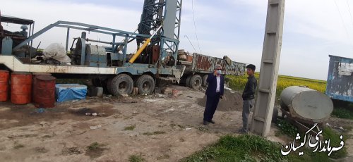 سرپرست فرمانداری گمیشان از پروژه حفر چاه آب شهرستان بازدید کرد