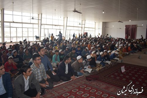 برگزاری سی و یکمین اجلاسیه سراسری نماز دانش آموزی در گمیشان