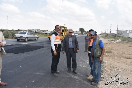 آغاز عملیات اجرایی طرح بزرگ روکش آسفالت جاده ای از آرخ بزرگ تا خواجه نفس