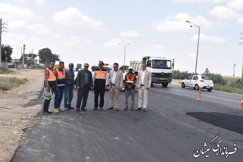 آغاز عملیات اجرایی طرح بزرگ روکش آسفالت جاده ای از آرخ بزرگ تا خواجه نفس