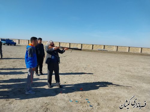 مسابقه تیراندازی به اهداف پروازی در شهر گمیش تپه برگزار شد